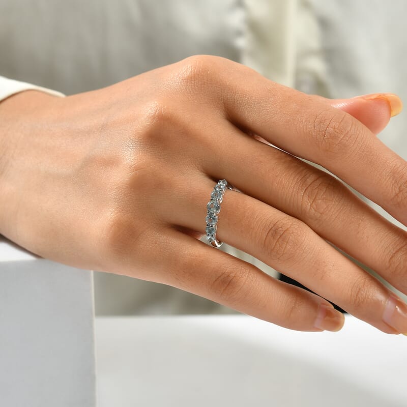 D'Joy Montana Sapphire 1.40 ctw Rockies Skyline Ring in Rhodium Over Sterling Silver (Size 5.0)