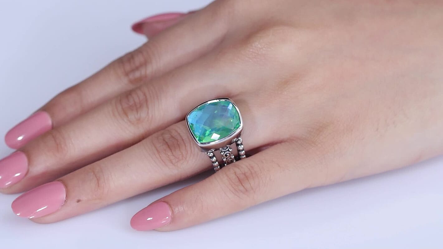 Sajen Silver Rainbow Caribbean Doublet Quartz Ring in Rhodium Over Sterling Silver (Size 10.0) 11.50 ctw