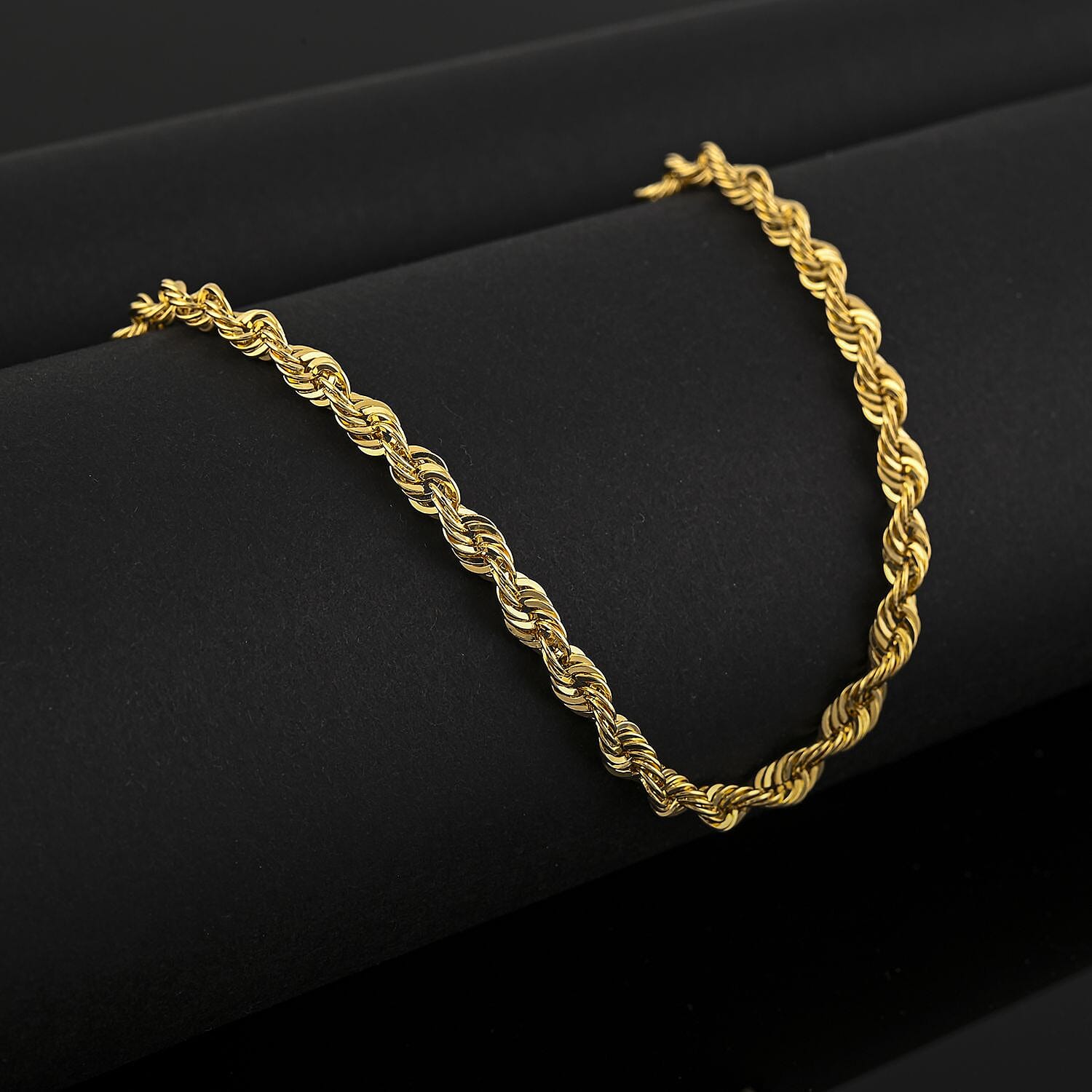 3.8mm Rope Chain Necklace in 10K Yellow Gold 7.1 Grams 22 Inches
