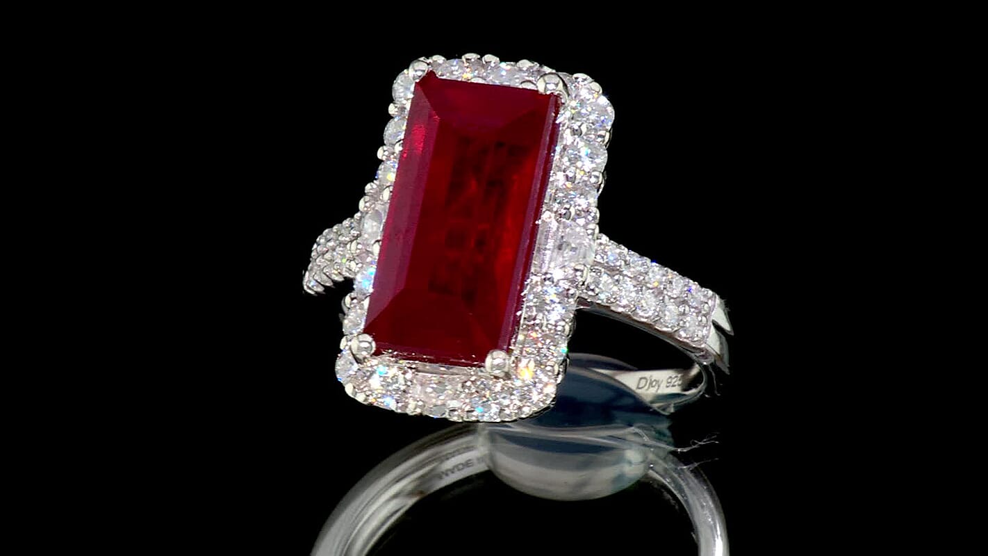 Certified & Appraised D''Joy Premium Niassa Ruby (FF), Moissanite Ring in Rhodium Over Sterling Silver (Size 10.0) 7.65 ctw