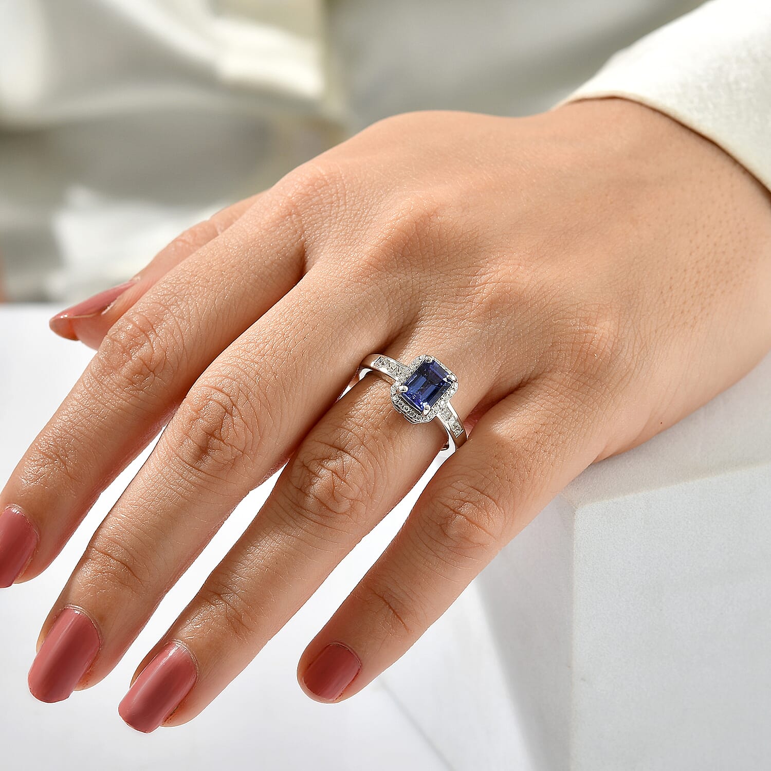 D'Joy Premium Tanzanite and Moissanite 2.10 ctw Starlit Heirloom Ring in Rhodium Over Sterling Silver (Size 7.0)