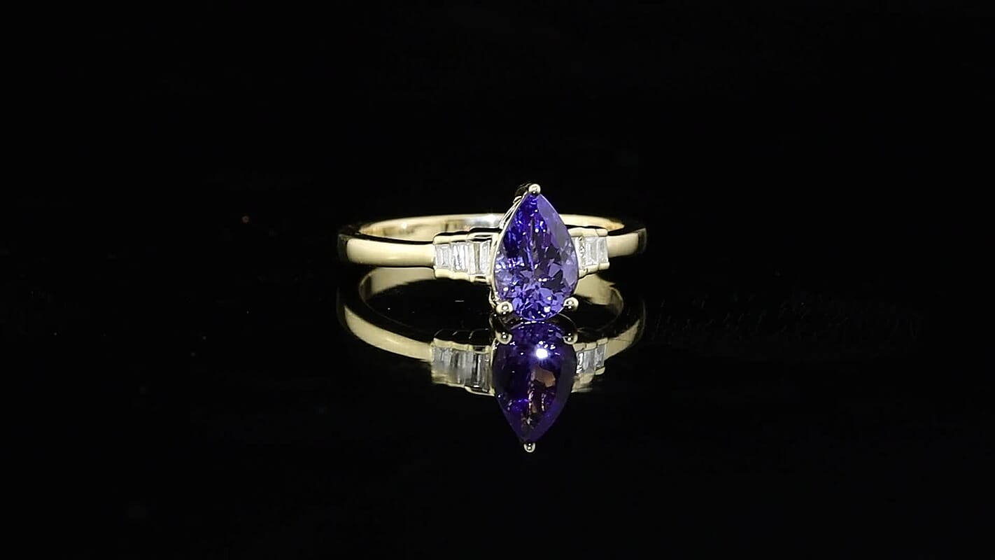 Luxoro Premium Tanzanite and Diamond I2 1.50 ctw Ring in 10K Yellow Gold (Size 7.0)