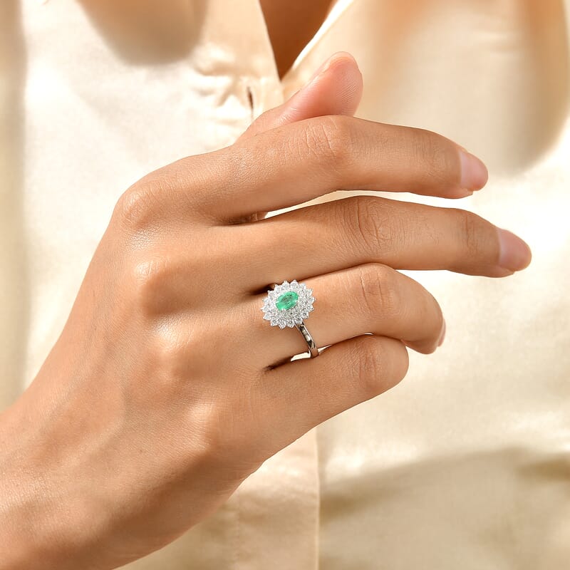 Certified and Appraised D'Joy Premium Boyaca Colombian Emerald and Moissanite 1.00 ctw Ring in Rhodium Over Sterling Silver (Size 10.0)