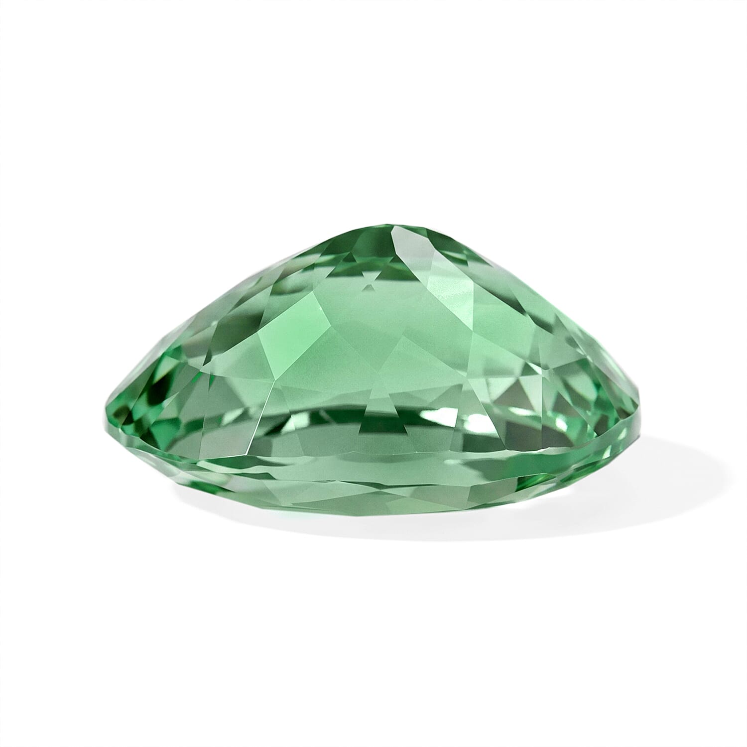 AAAA Verde Flame Garnet (Oval) 1.00 ctw