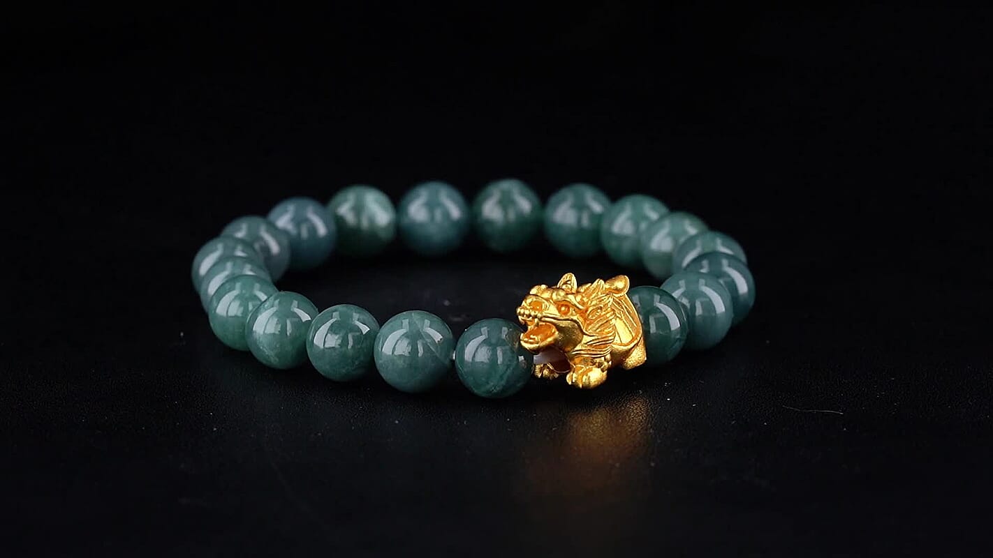 Natural Olmec Jadeite Beaded Stretch Bracelet with Bixi Dragon Turtle in Goldtone (6.5-7.0In) 140.00 ctw