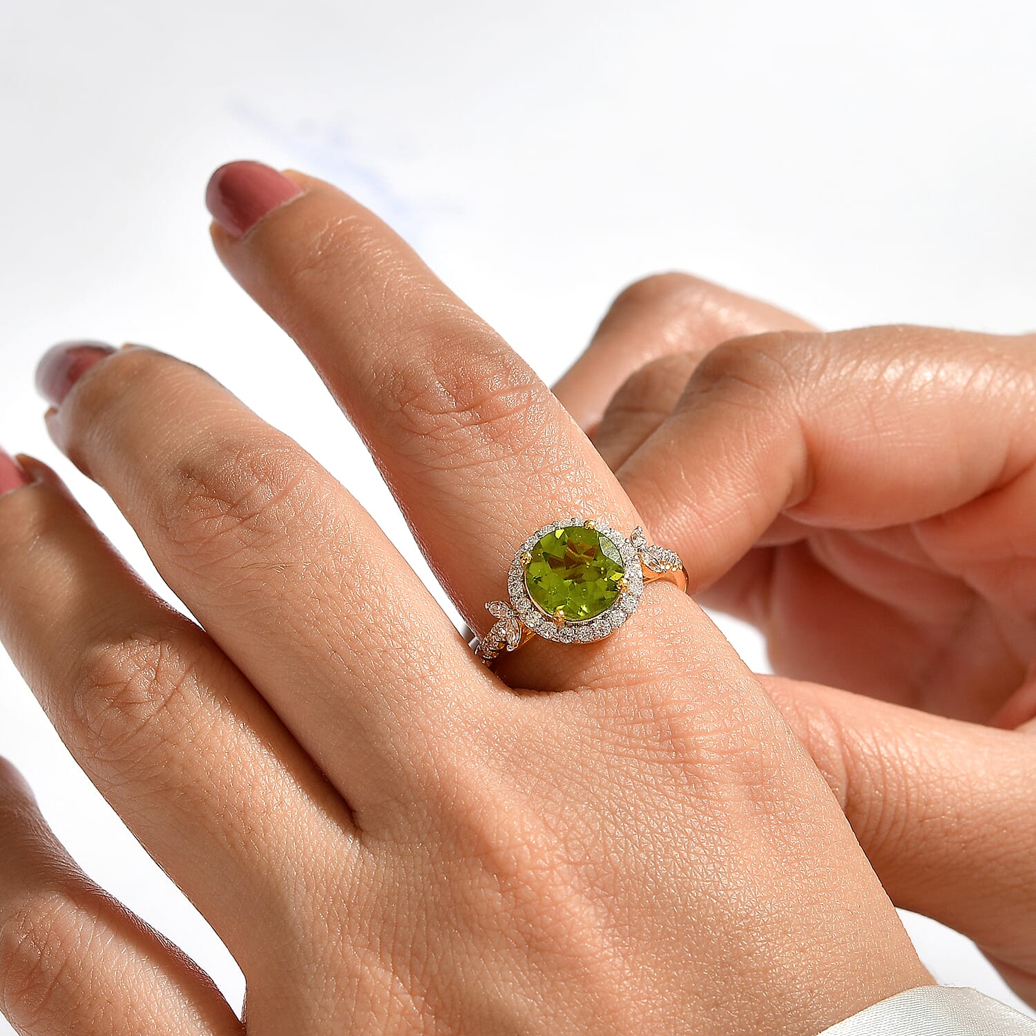 Certified and Appraised D'Joy Premium Hebei Peridot and Moissanite 3.10 ctw Ring in 18K Vermeil Yellow Gold Over Sterling Silver (Size 6.0)