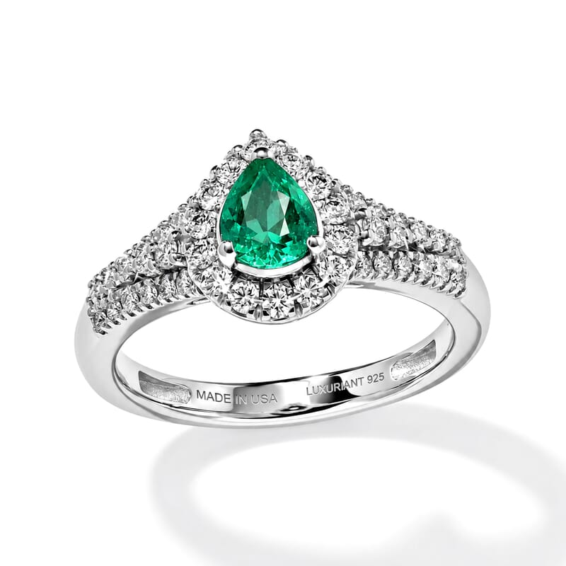 Certified and Appraised D'Joy Premium Boyaca Colombian Mint Emerald and Lab Grown Diamond G-H SI 0.90 ctw Ring in Rhodium Over Sterling Silver (Size 8.0)