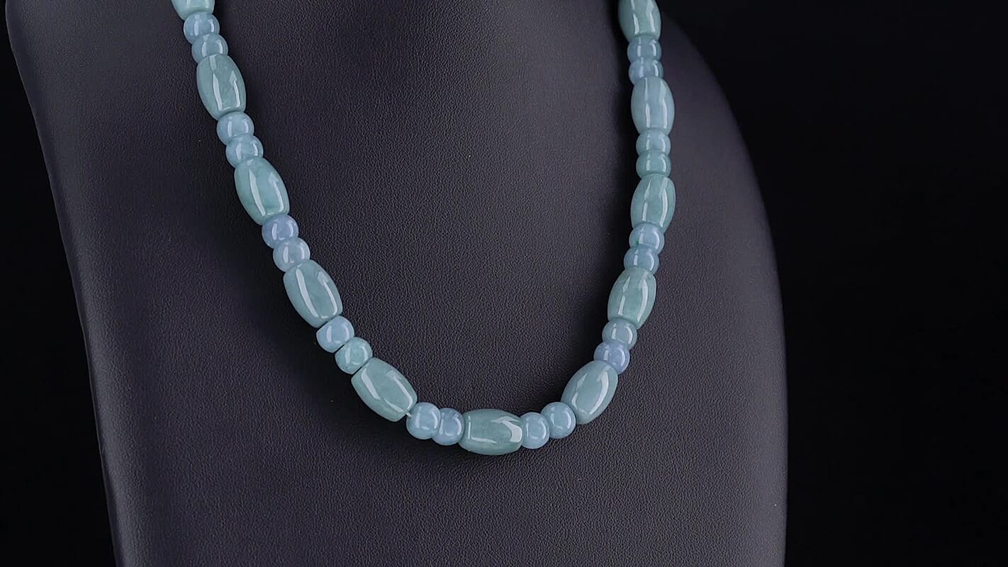 D''Joy Natural Olmec Jadeite Beaded Necklace (18-22 Inches) in Rhodium Over Sterling Silver 400.00 ctw