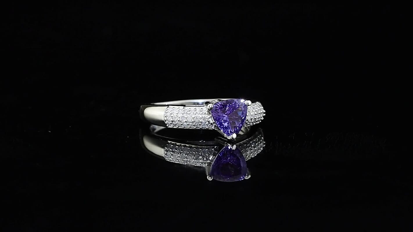 D''Joy Premium Tanzanite, Diamond (0.19 cts) Ring in Rhodium Over Sterling Silver (Size 10.0) 1.00 ctw