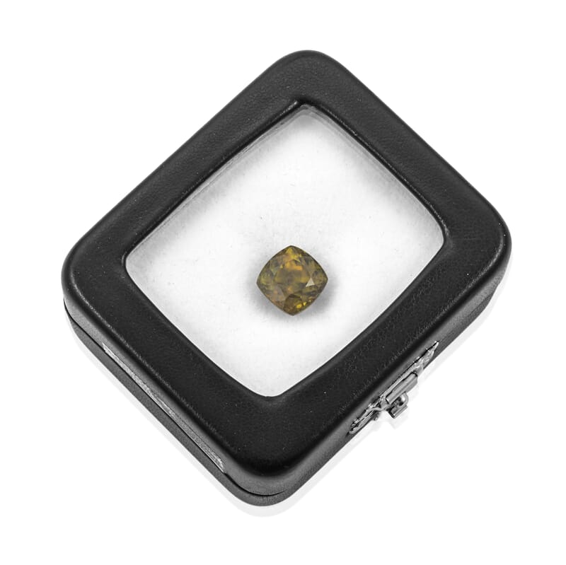 Certified & Appraised AAAA Sava Sphene (Cush 10x10mm) 7.00 ctw