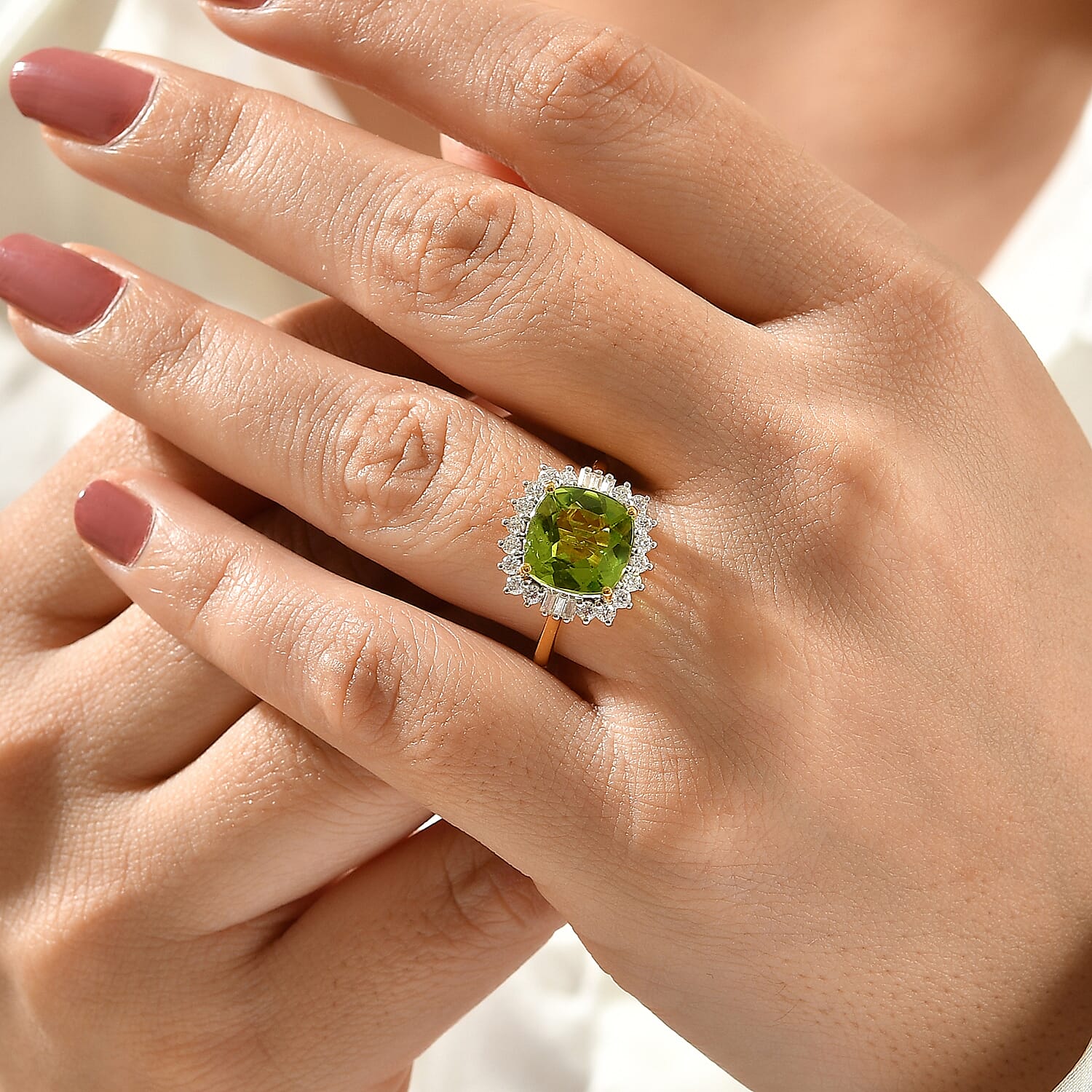 Certified and Appraised D'Joy Premium Hebei Peridot and Moissanite 4.35 ctw Ring in 18K Vermeil Yellow Gold Over Sterling Silver (Size 8.0)