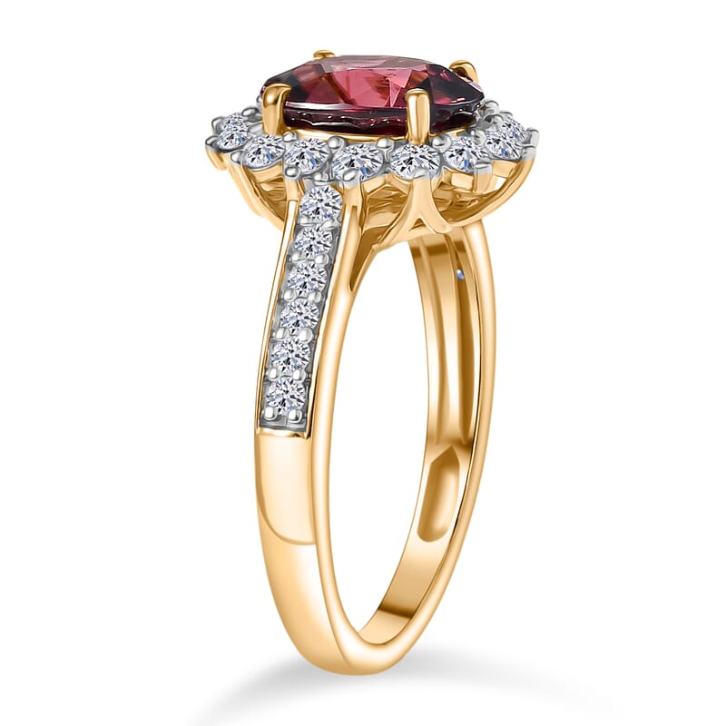 Certified and Appraised AAA Raspberry Zircon and Luxuriant Lab Grown Diamond G-H SI 3.50 ctw Ring in 10K Yellow Gold (Size 7.0)