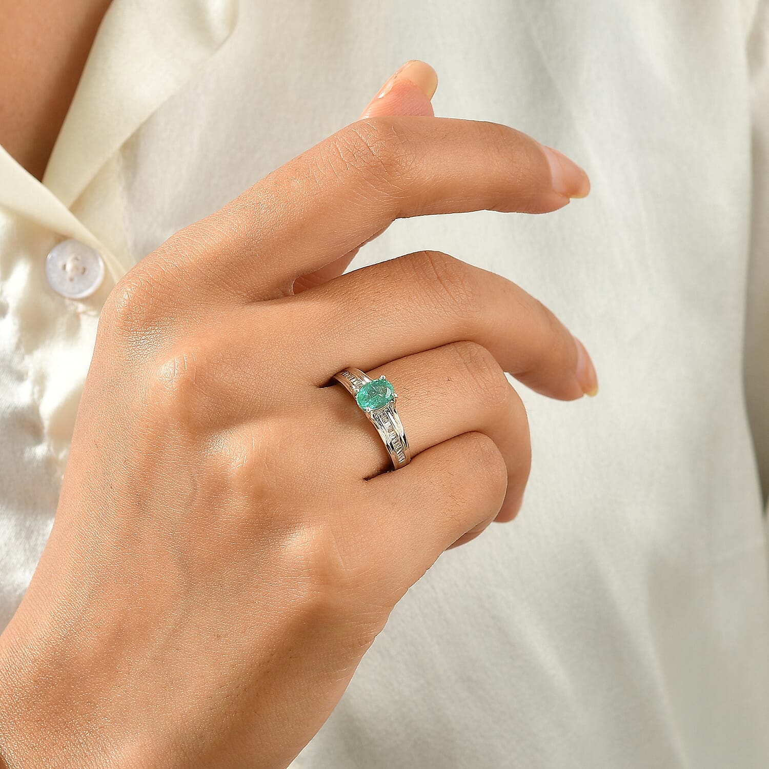 D'Joy Kagem Zambian Emerald and Diamond 0.90 ctw Classic Radiance Ring in Rhodium Over Sterling Silver (Size 7.0)