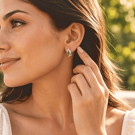 Emerald - Product card gallery slide 3 (10354394333497)