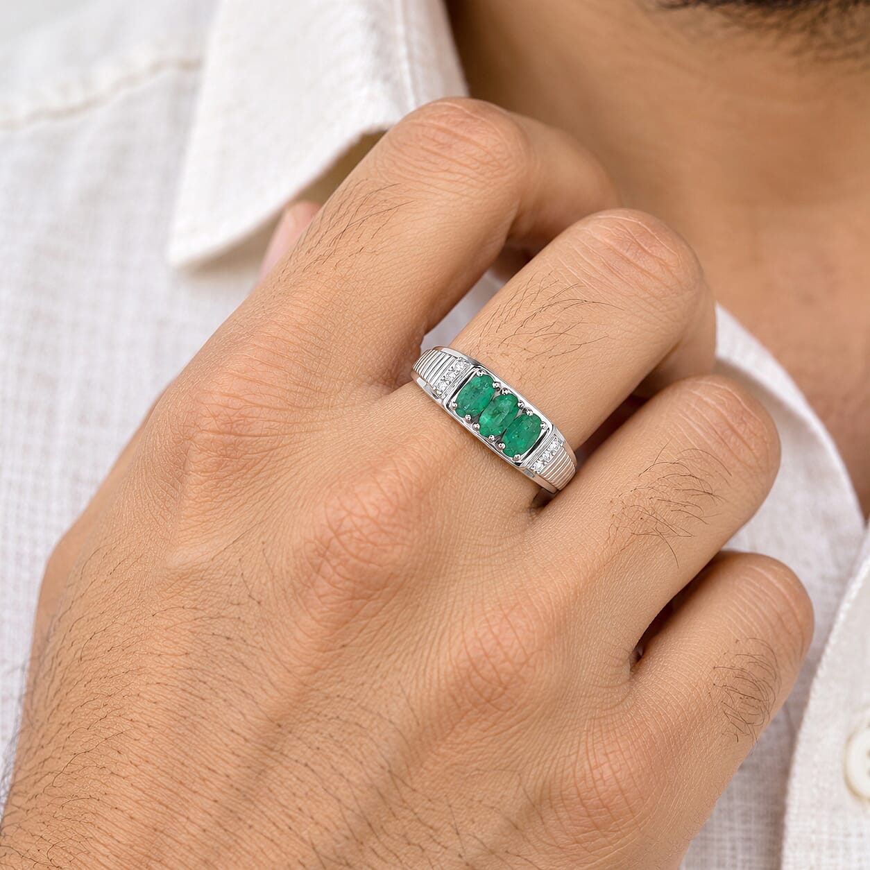 D'Joy Premium Kagem Zambian Emerald and White Zircon 0.70 ctw Band Ring in Rhodium Over Sterling Silver (Size 10.0)