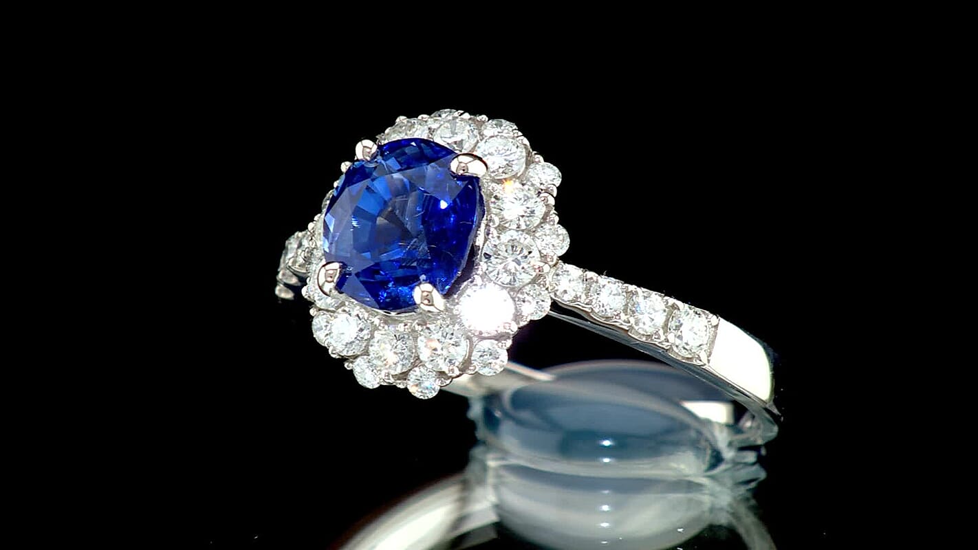 900 White Platinum AAAA Kanchanaburi Blue Sapphire, White Diamond (SI) Ring (Size 6.0) (5 g) 2.35 ctw