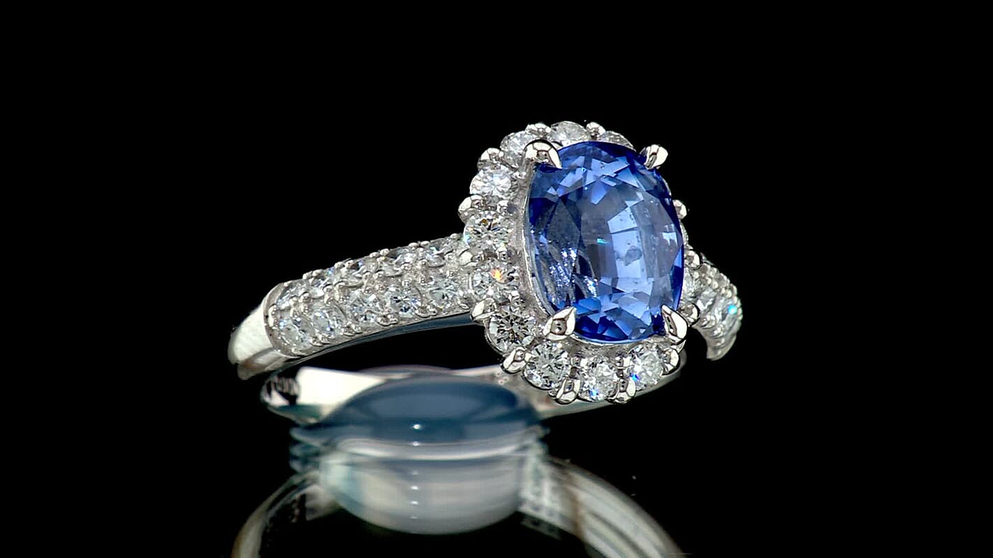 900 White Platinum AAAA Kanchanaburi Blue Sapphire, White Diamond (SI) Ring (Size 6.5) (5.80 g) 3.50 ctw