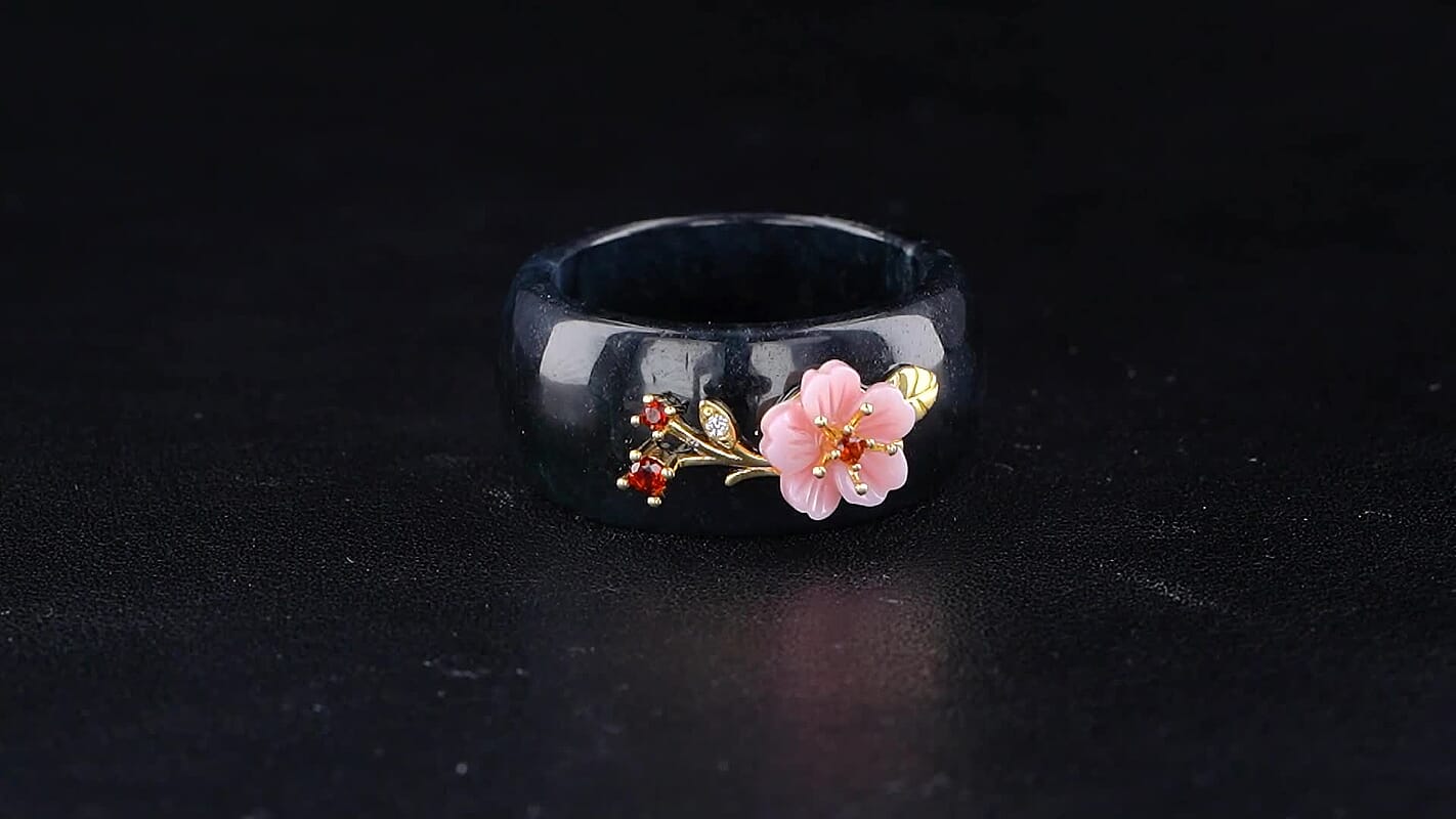 TLV D''joy Dyed Green Jade,Red Garnet,Moissanite, White Mother Of Pearl Fancy Ring Sterling Silver (Size 10.0) 42.58 ctw