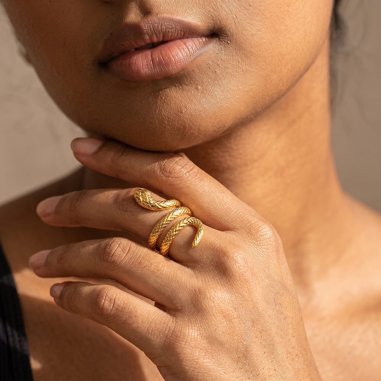 Italian Torchon Snake Ring in 10K Yellow Gold (Size 6.0) 3.25 Grams