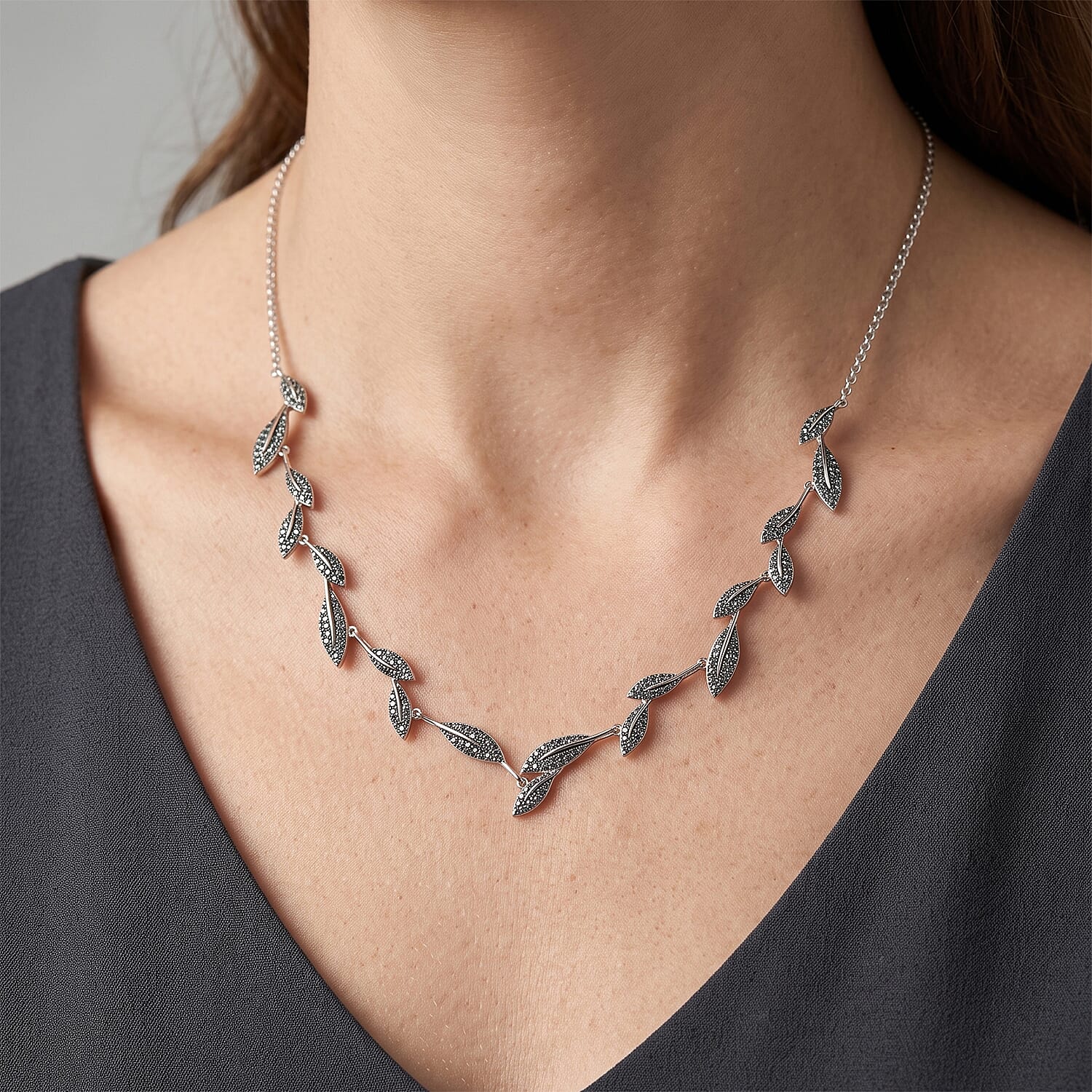 Luxuriant Lab Grown Green Diamond (IR) SI 4.00 ctw Leaf Vine Necklace in Rhodium Over Sterling Silver 18-20 Inches
