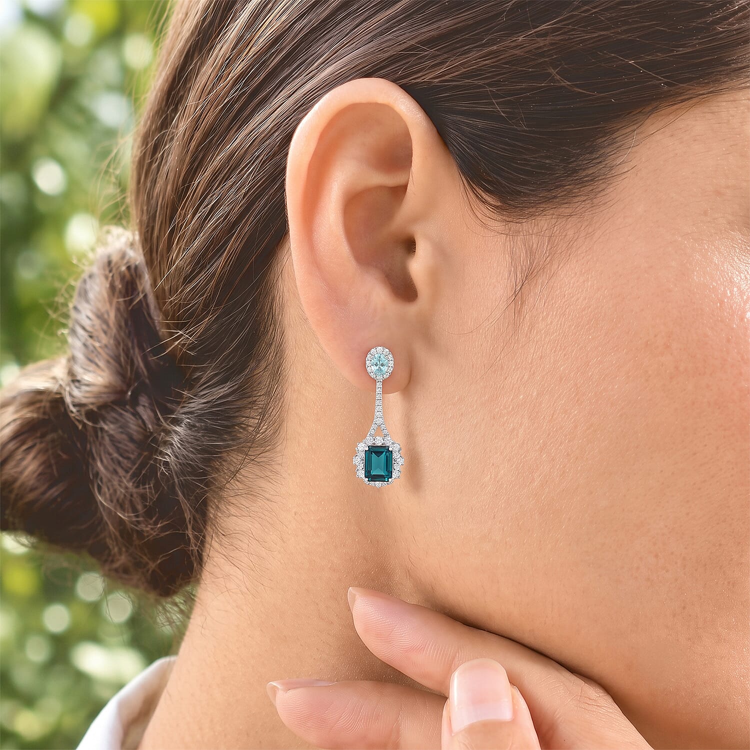 Rhapsody 950 Platinum AAAA Monte Belo Indicolite, Paraiba Tourmaline and Diamond (E-F, VS) 5.50ctw