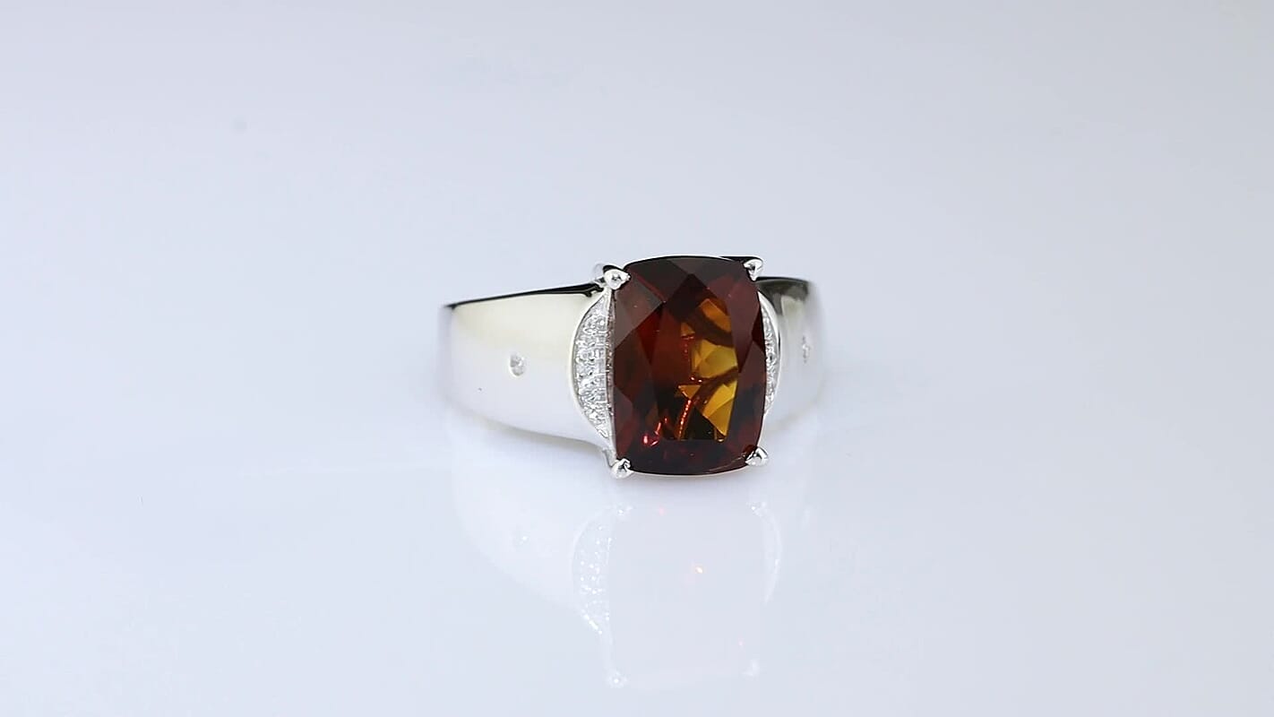 AAA Red Citrine, Luxuriant Lab Grown Diamond Men''s Ring in Rhodium Over Sterling Silver (Size 10.0) 6.75 ctw