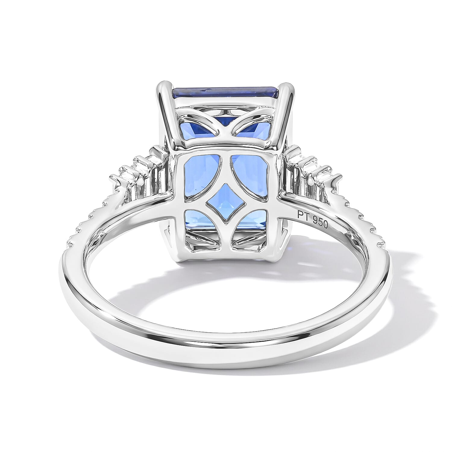 Dreamy Spark – Tanzanite Ring