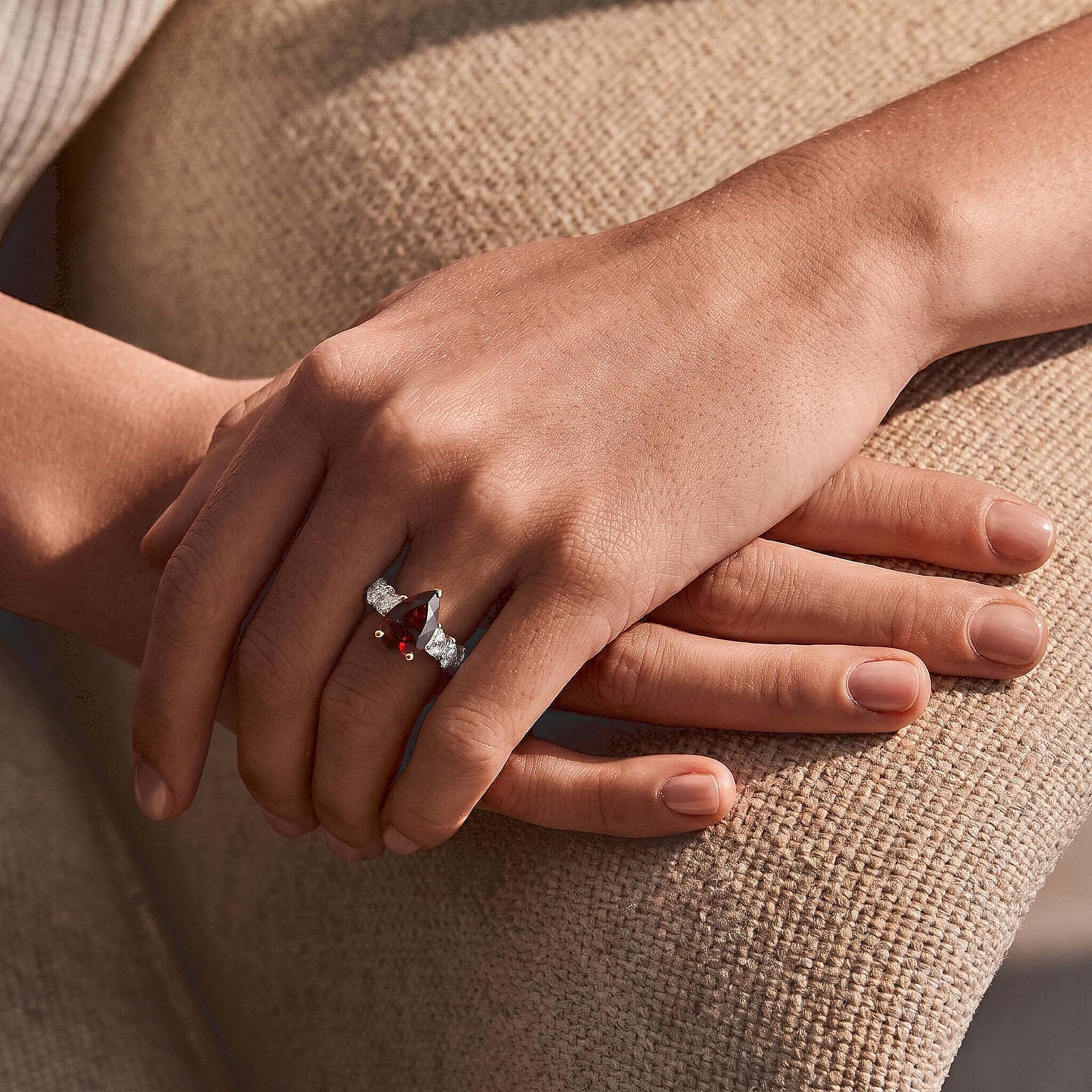 D'Joy Premium Red Citrine and Moissanite 3.90 ctw Jasmine Link Ring in 18K Vermeil YG and Rhodium Over Sterling Silver (Size 6.0)