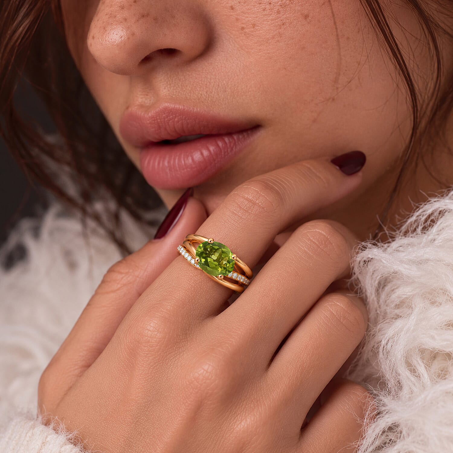 D'Joy Hebei Peridot and White Zircon 1.60 ctw Ring in 18K Vermeil Yellow Gold Over Sterling Silver (Size 10.0)