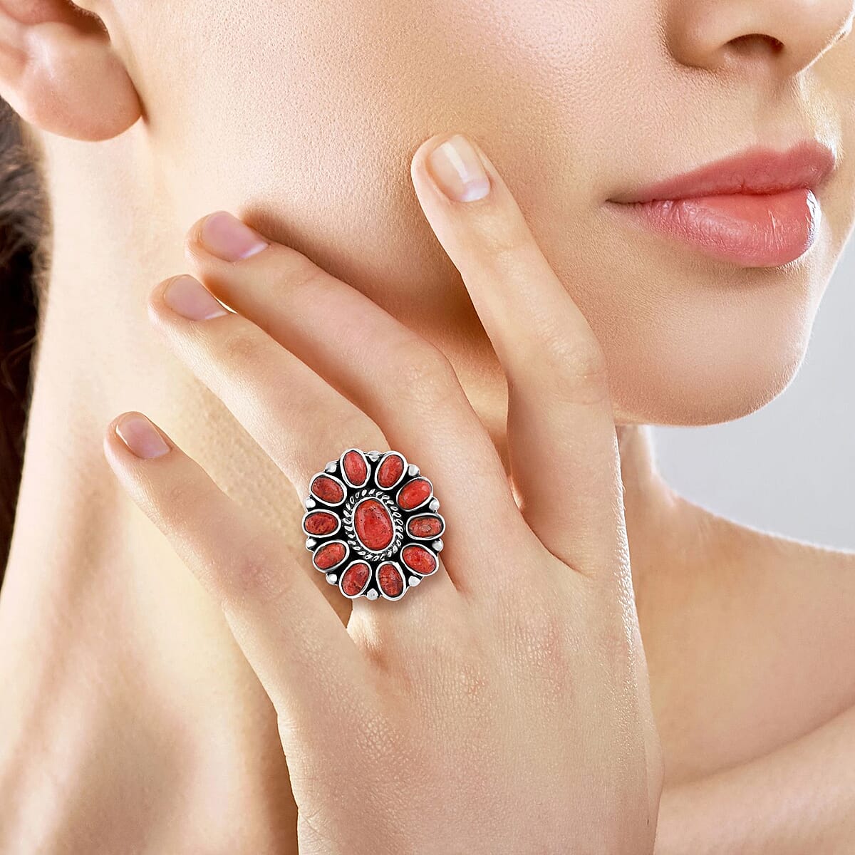 Santa Fe Style Enhanced Red Coral Flower Ring in Sterling Silver (Size 7.0) 2.75 ctw image number 2