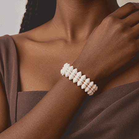 White Jade - Product card gallery slide 2 (15424464912697)