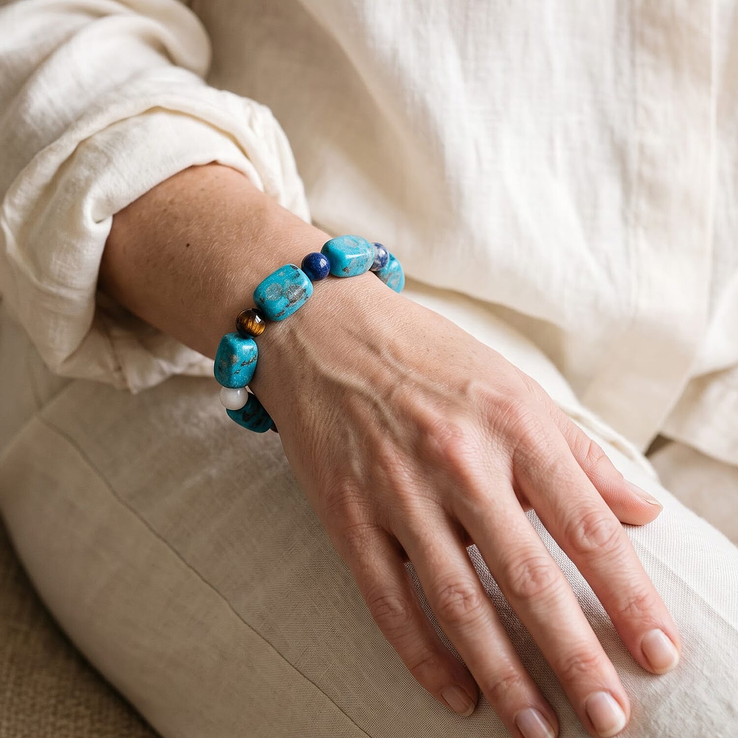 Mix Shape Kiwi Turquoise and Multi Gemstone 152.00 ctw Stretch Bracelet (6-8In)