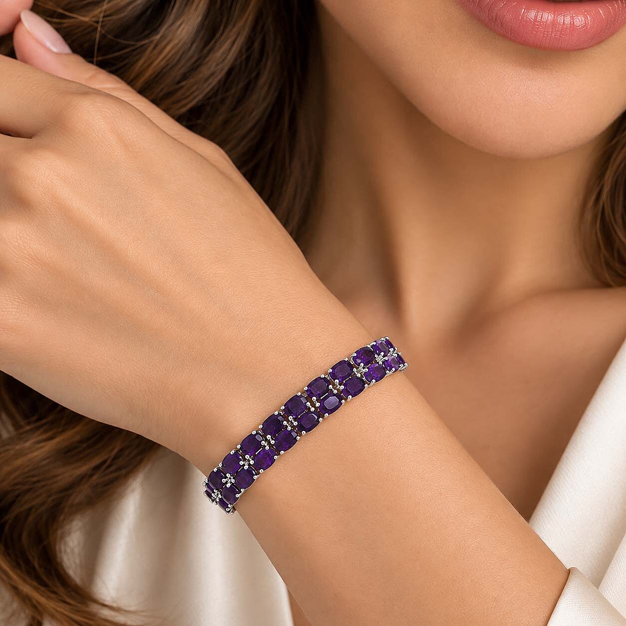Doorbuster EverTrue African Amethyst and Thai Black Spinel 19.65 ctw Bracelet in Platinum Bond (7.25 In)