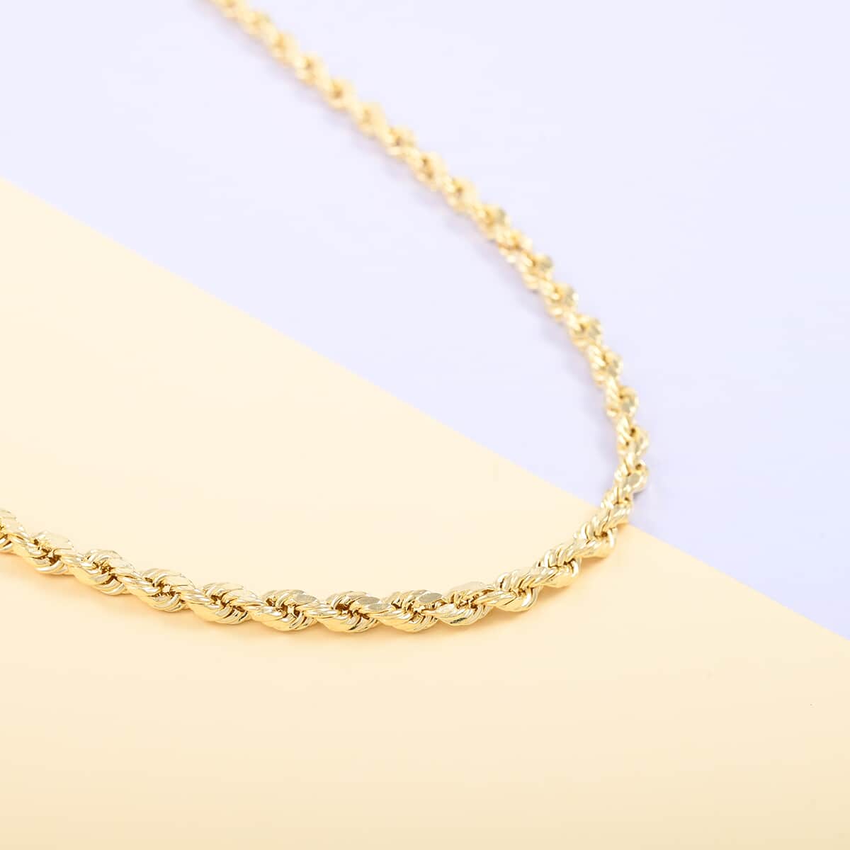 VEGAS CLOSEOUT Deal 10K Yellow Gold 7mm Diamond Cut Rope Necklace 18 Inches 19.50 Grams image number 1