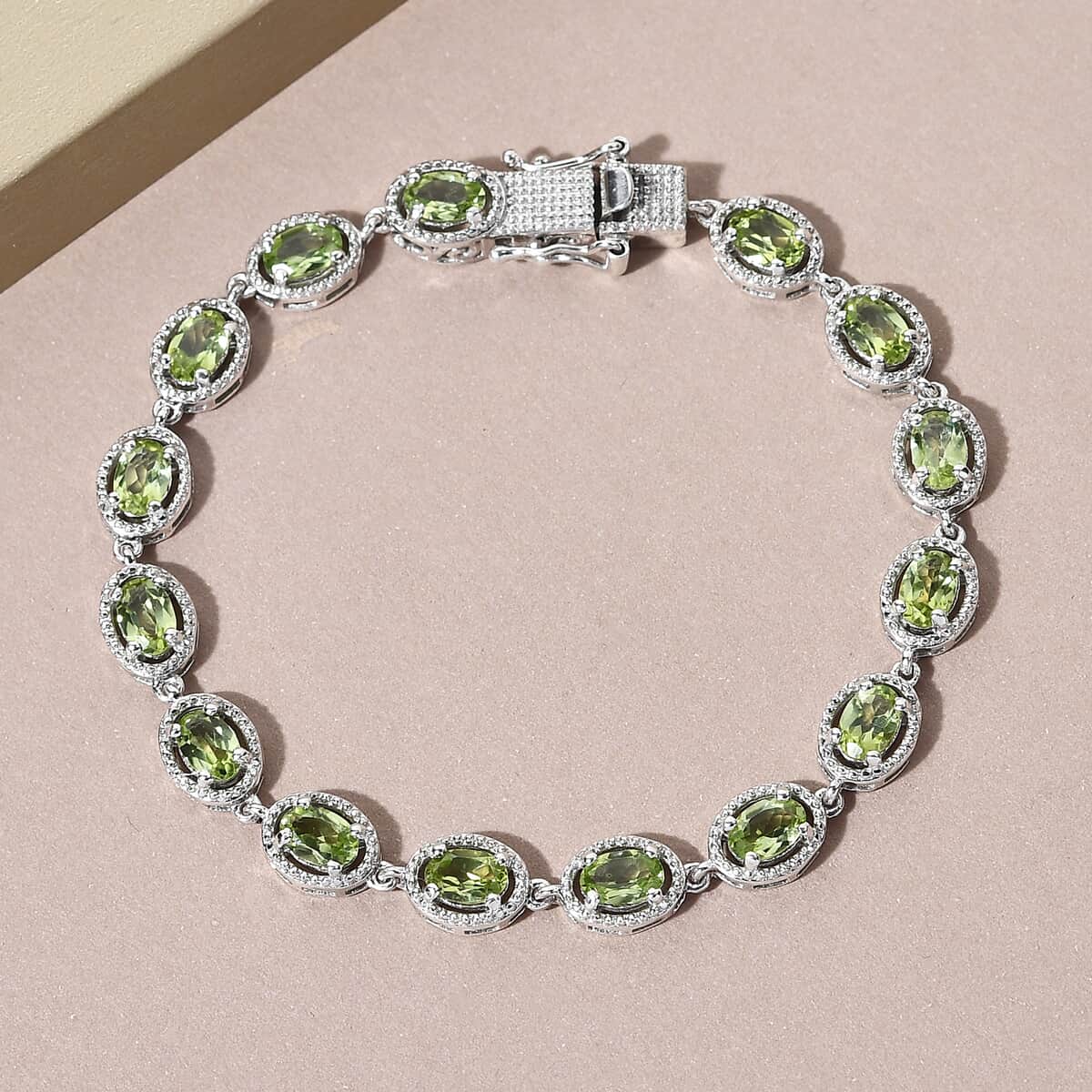 Peridot Bracelet in Platinum Over Sterling Silver (7.25 In) 11.15 Grams 7.65 ctw image number 3