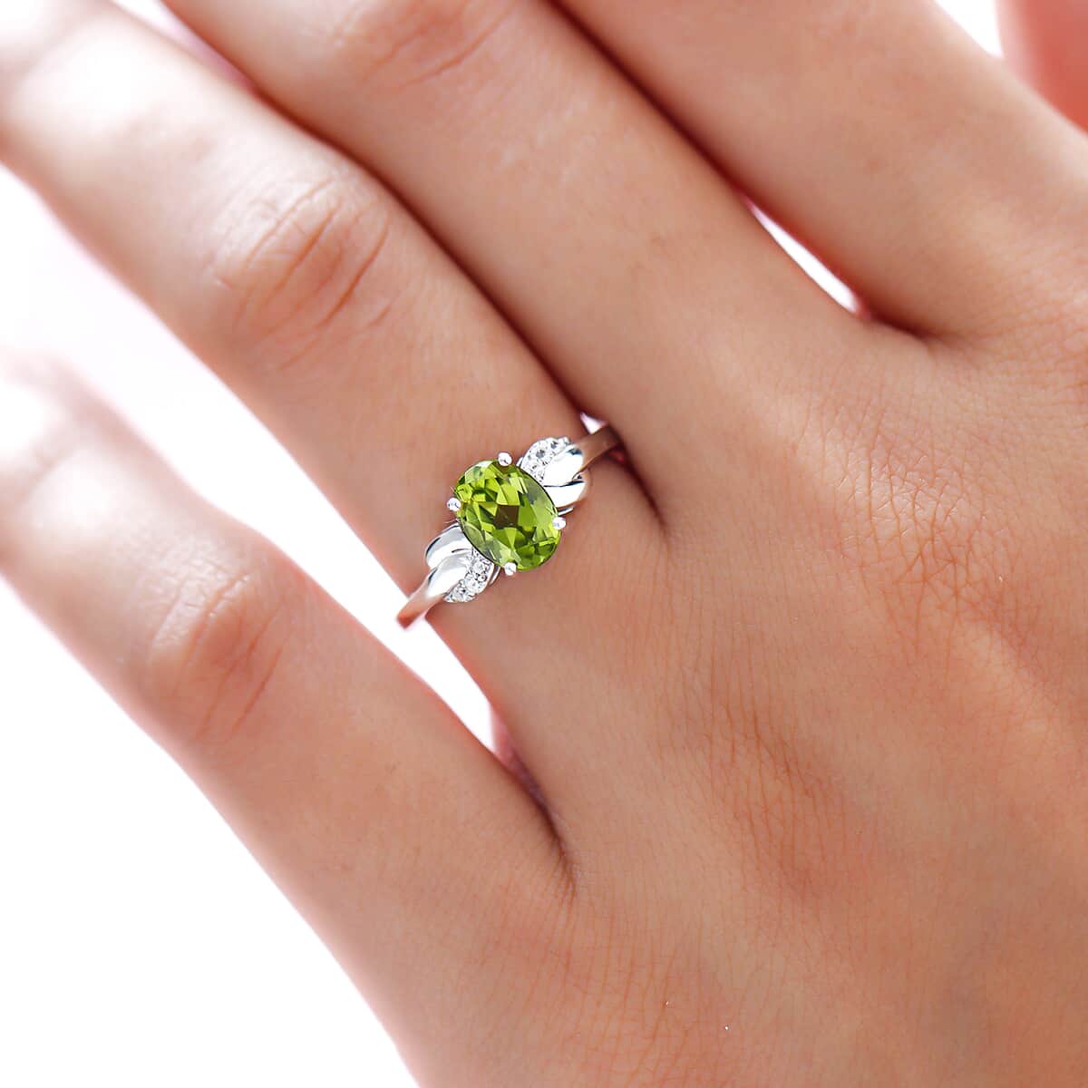 Peridot, Natural White Zircon Ring in Platinum Over Sterling Silver (Size 7.0) 1.30 ctw image number 2