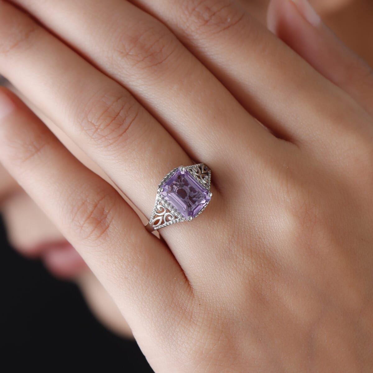Rose De France Amethyst Solitaire Ring in Platinum Over Sterling Silver (Size 10.0) 3.10 ctw image number 2