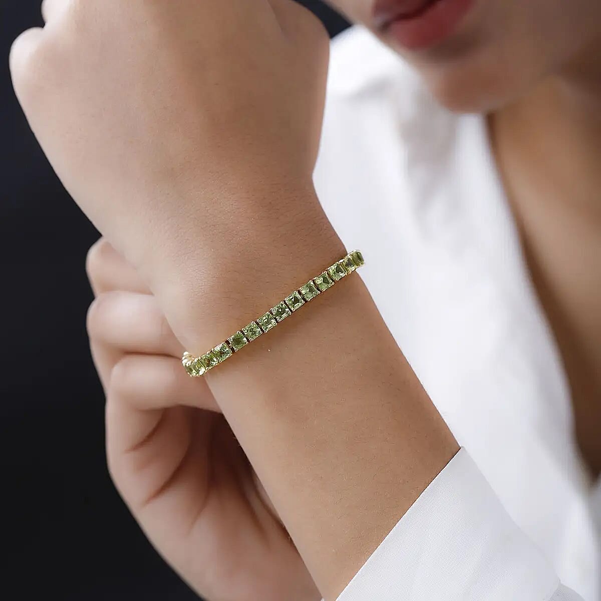 Asscher Cut Arizona Peridot Tennis Bracelet, Vermeil Yellow Gold Over Sterling Silver Bracelet, Peridot Bracelet, Gifts For Her (8.00 In) 14.75 ctw image number 5