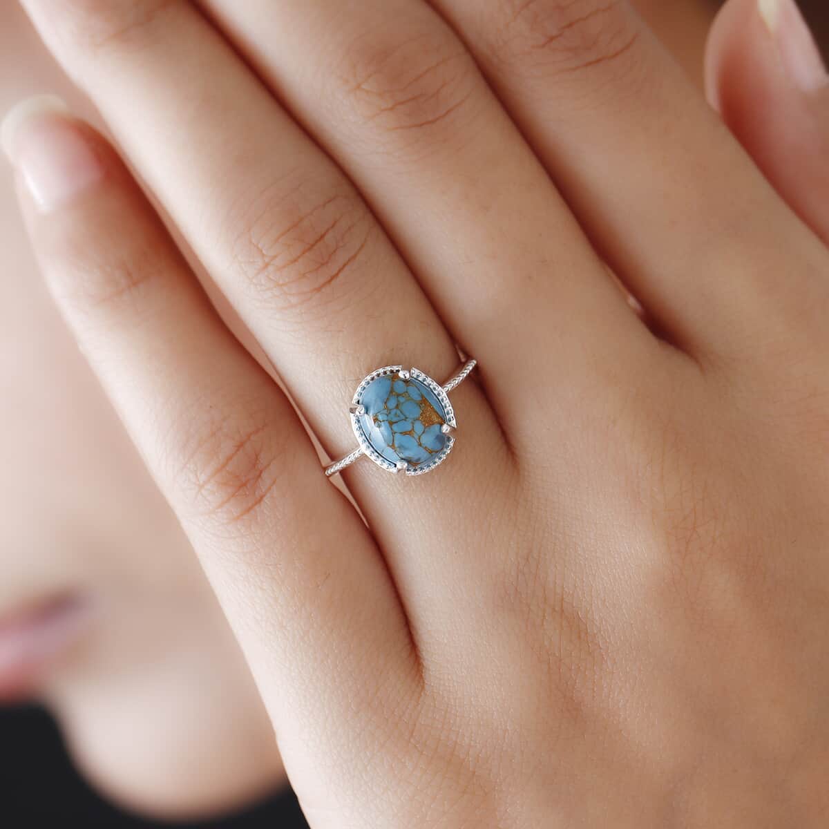 Mojave Blue Turquoise Solitaire Ring in Sterling Silver (Size 9.0) 2.75 ctw image number 2
