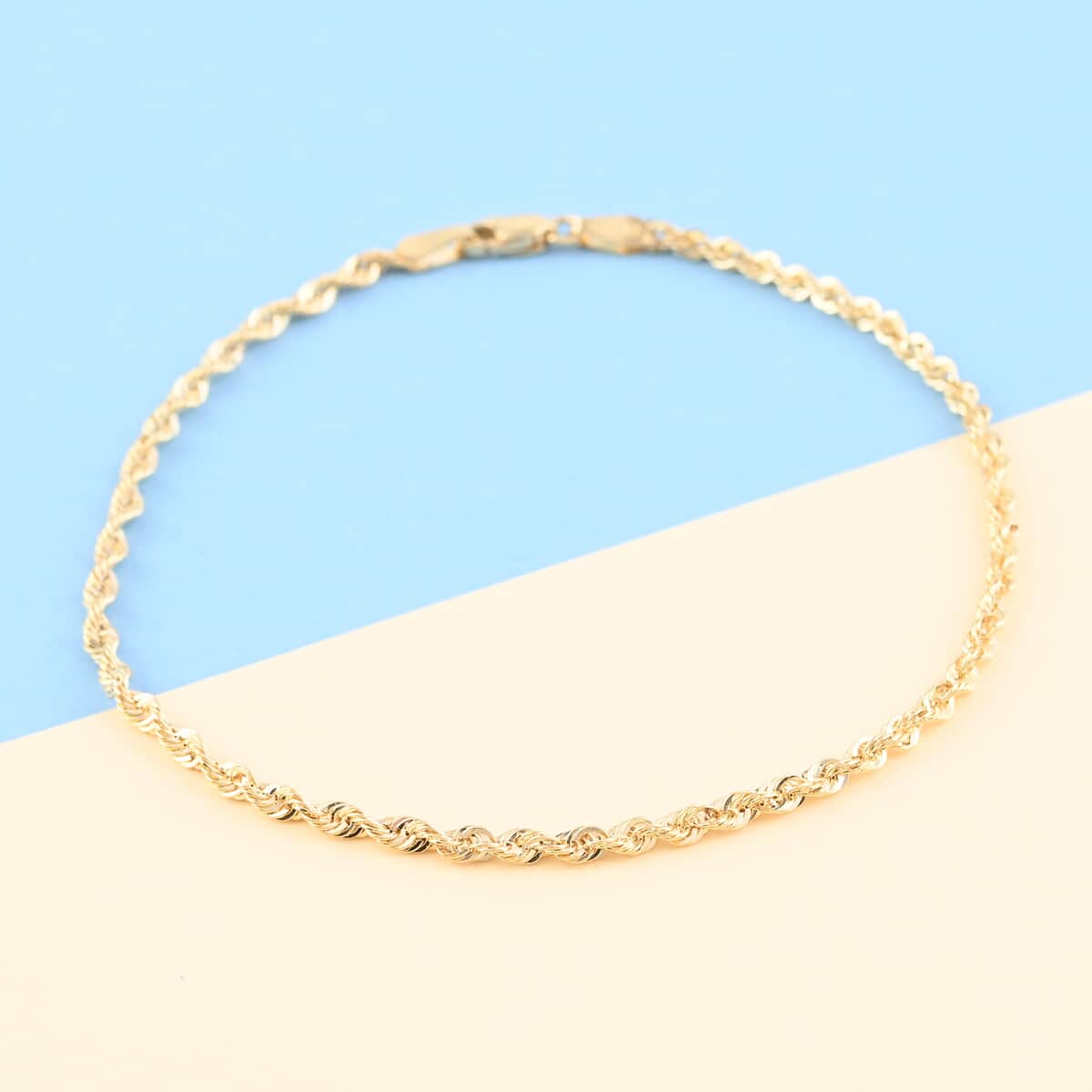 VEGAS CLOSEOUT Deal 14K Yellow Gold 6mm Laser Rope Bracelet (8.00 In) 7.50 Grams image number 1