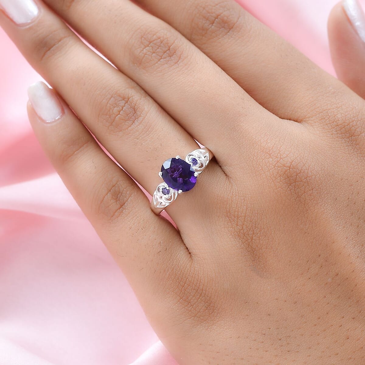 D'Joy Amethyst and Simulated Amethyst Color Diamond 1.80 ctw Ring in Sterling Silver (Size 6.0)  image number 1