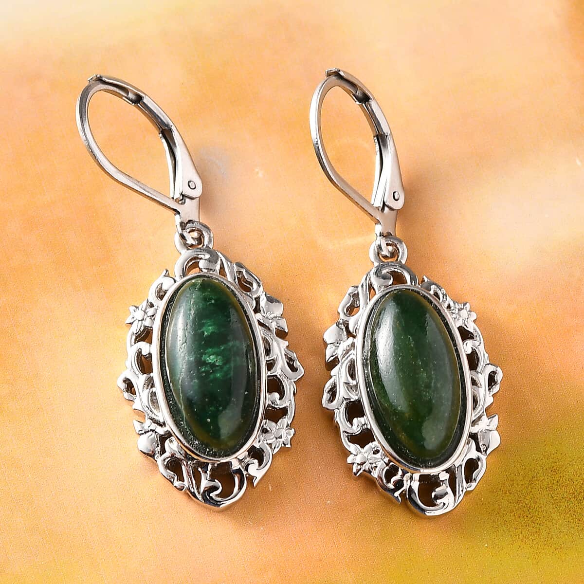 Green Aventurine Solitaire Lever Back Earrings in Platinum Over Copper with Magnet and Stainless Steel 7.75 ctw image number 1