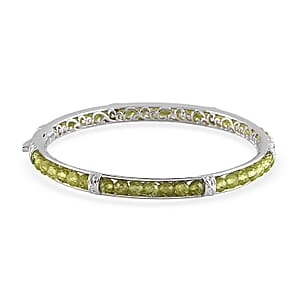 Hebei Peridot 22.65 ctw Bangle Bracelet in Platinum Bond (7.25 In) 