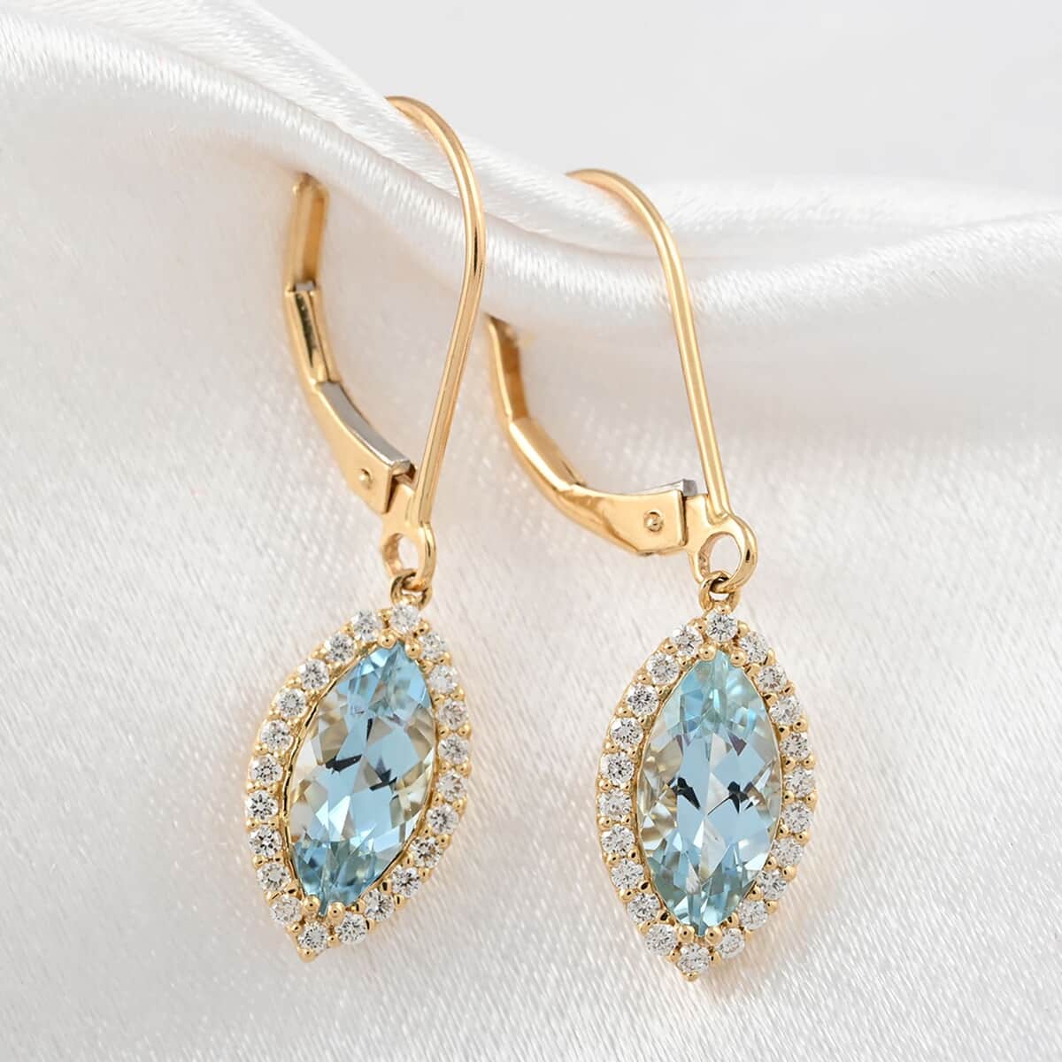 Certified and Appraised  Iliana 18K Yellow Gold AAA Santa Maria Aquamarine and G-H SI Diamond Lever Back Earrings 2.15 ctw image number 1