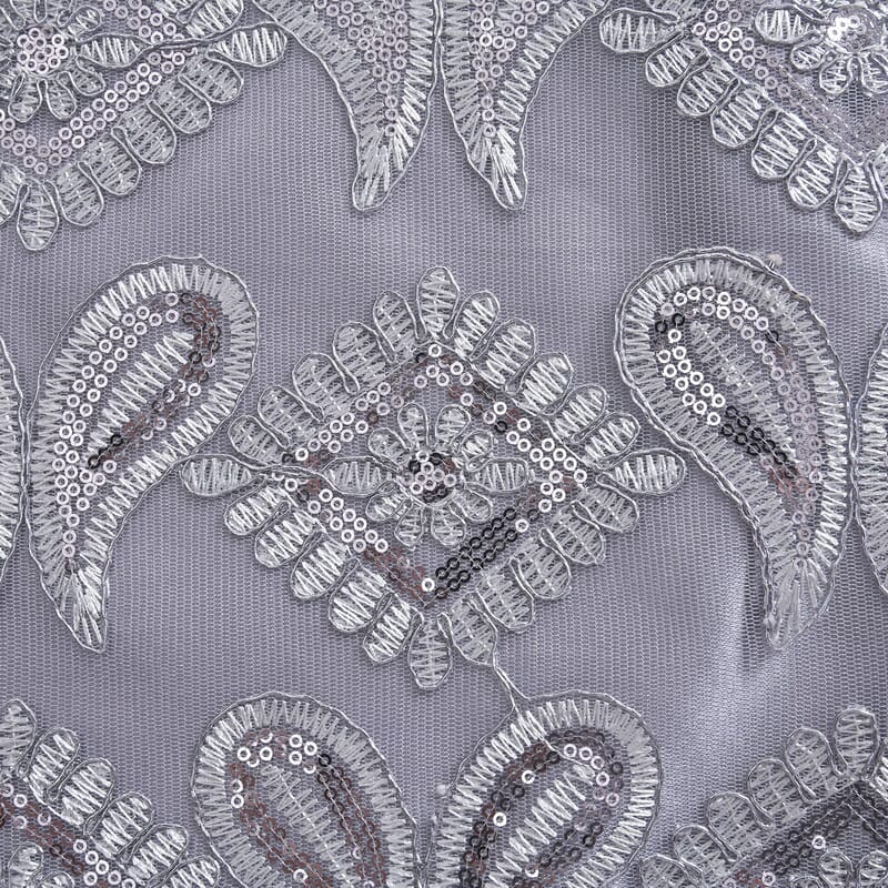 Homesmart Gray and Silver Paisley Pattern Polyester Lace Table Runner