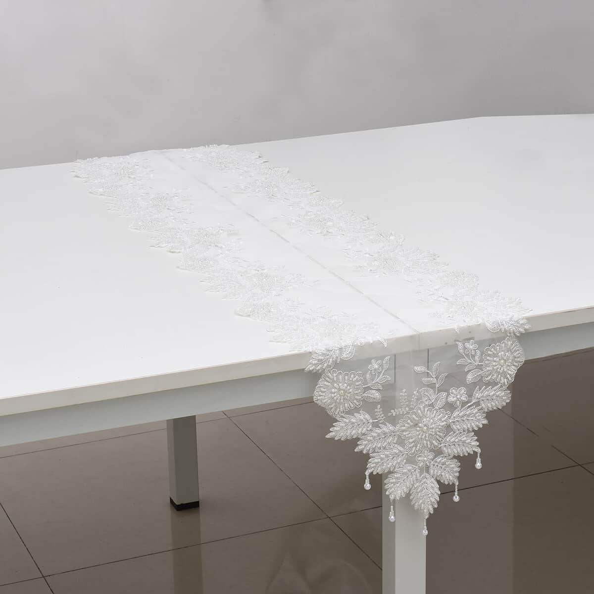 Homesmart White Full Lace & Embroidered Polyester Table Runner with Beads image number 0