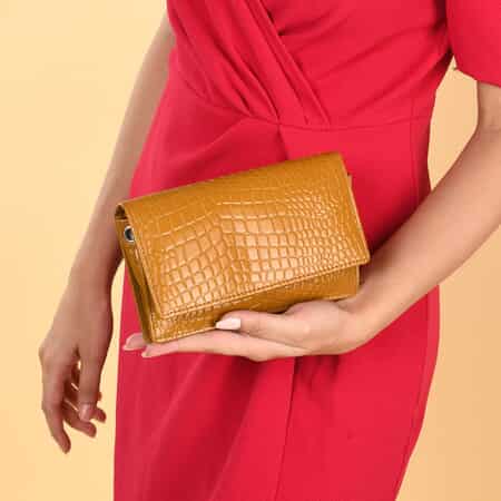 Leather Crossbody bag. Leather clutch bag with removable strap