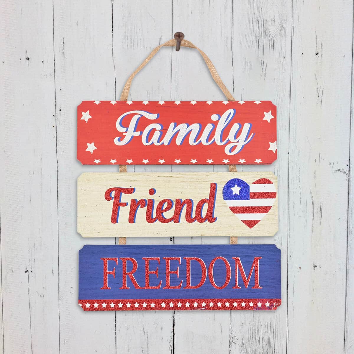 4th of July Family, Friend, Freedom Patriotic Wall Plaque image number 1
