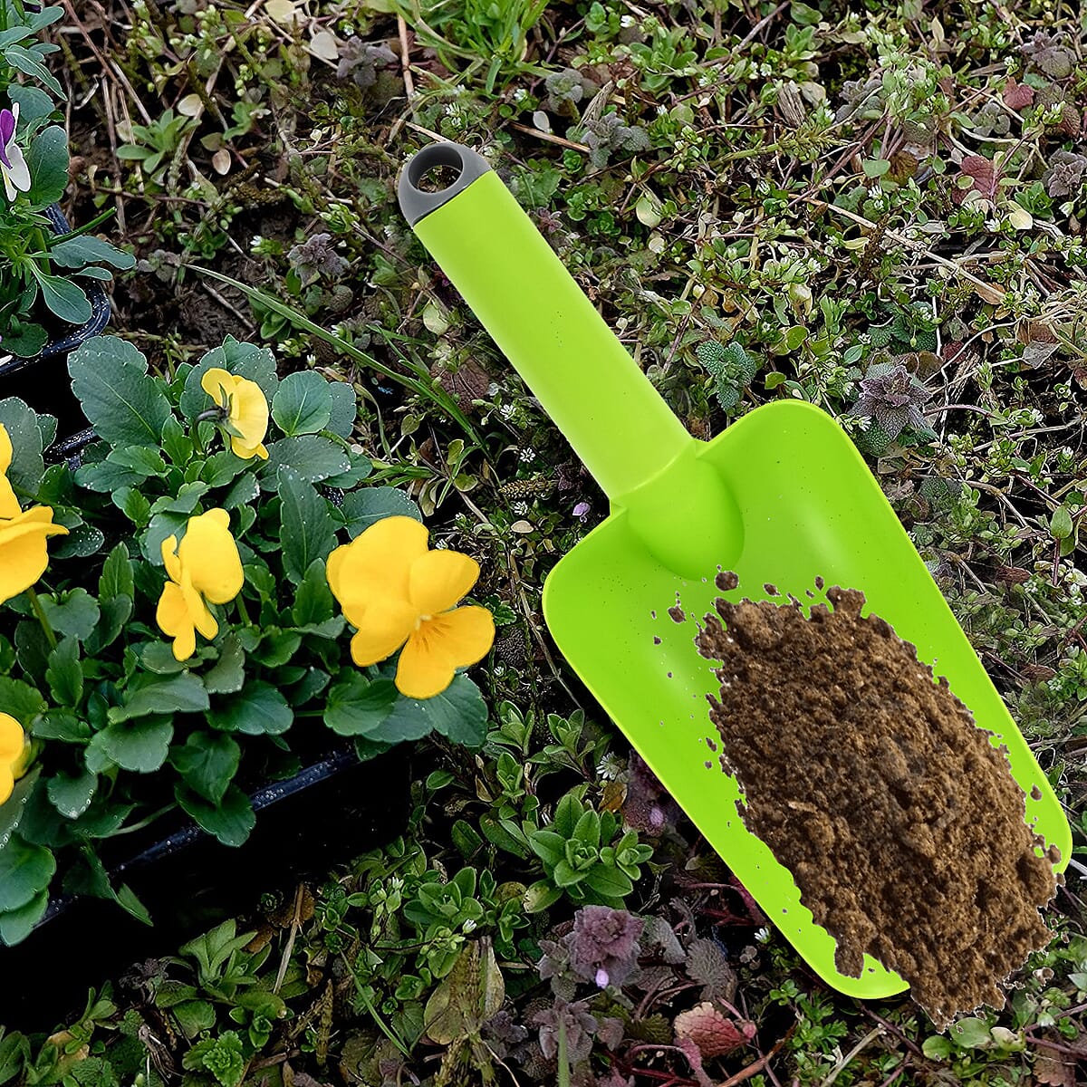 Green Soil Scoop Plastic 10.5in image number 1