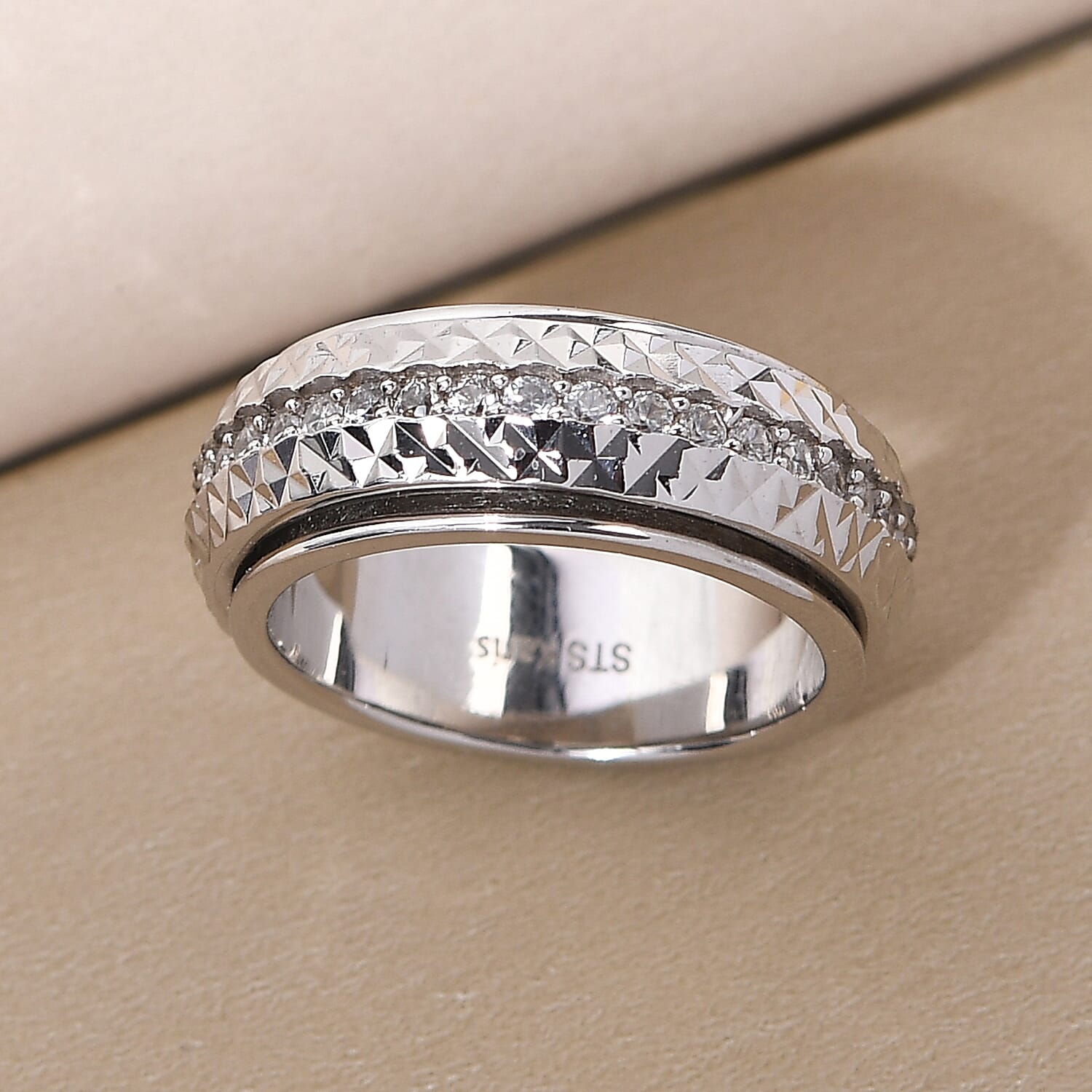 Zircon / 9 - Product card gallery slide 2 (9431365124351)